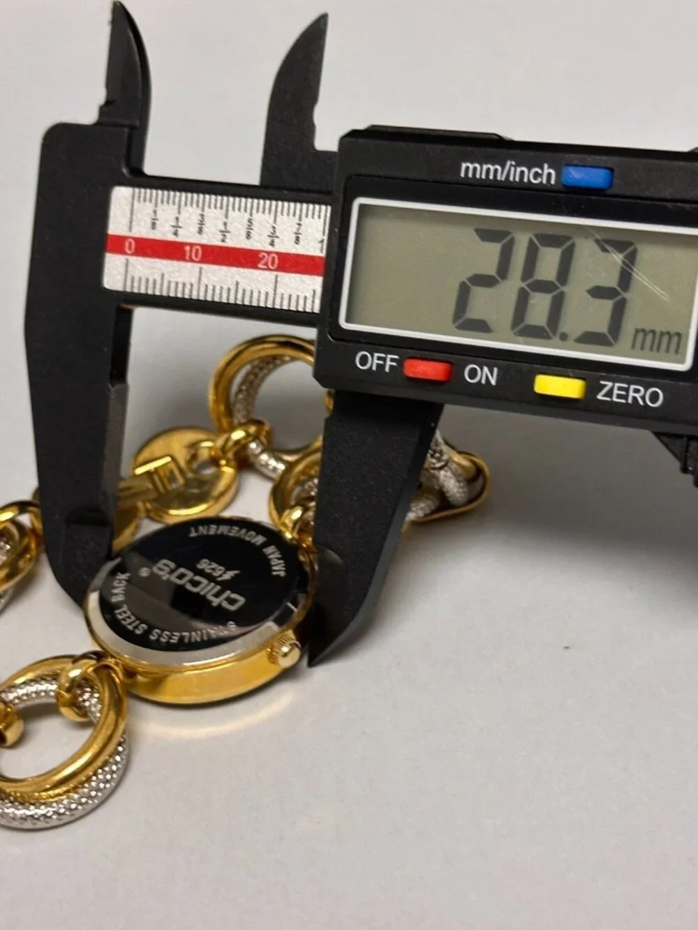 Chico's Watch Women Silver Gold Two Tone Round Link Band New Battery 7